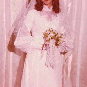 1977 VINTAGE WEDDING DRESS